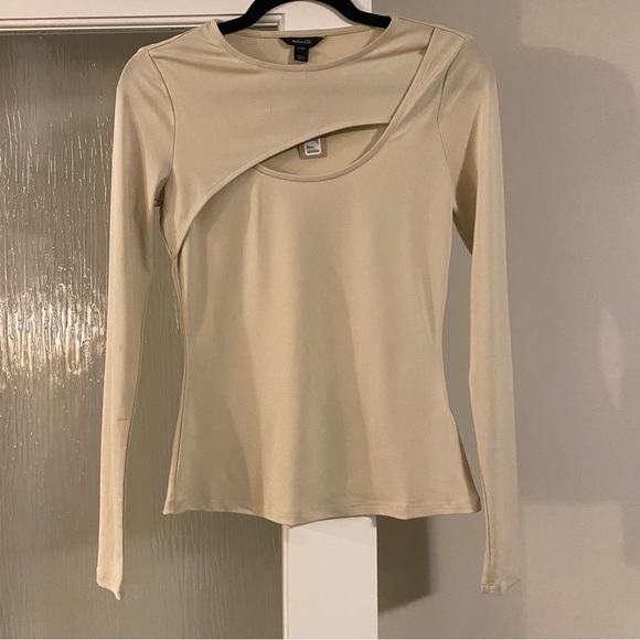 RW & Co Long Sleeve Cut Out Top Blouse, Size XS, Cream / Beige, BNWT - Picture 5 of 7